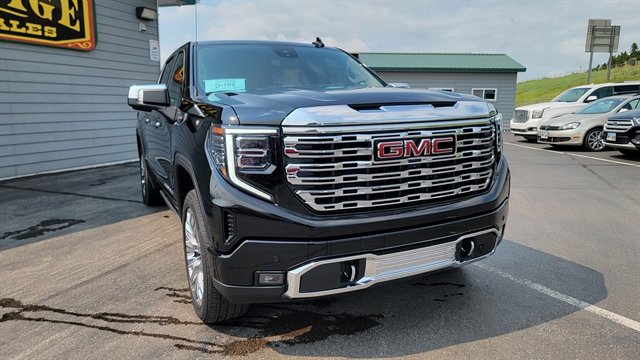 Used 2023 GMC Sierra 1500 Denali w/ Denali Reserve Package image 3