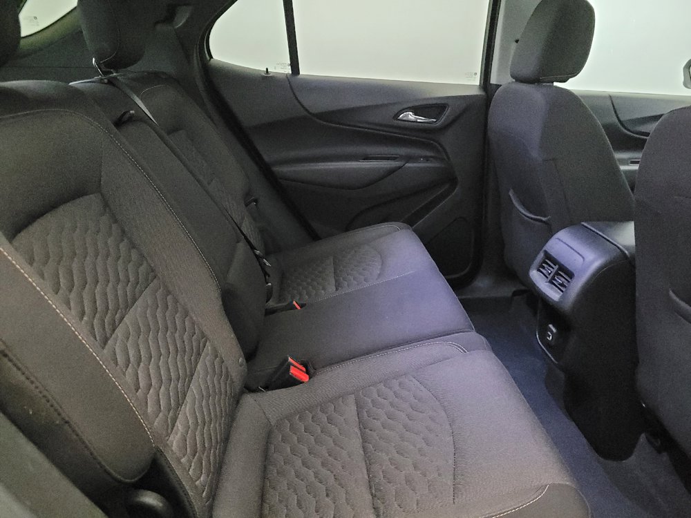 Used 2020 Chevrolet Equinox LT image 19