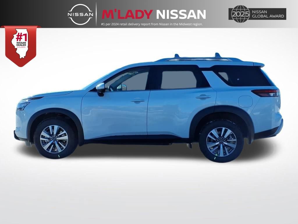 New 2025 Nissan Pathfinder SL image 4