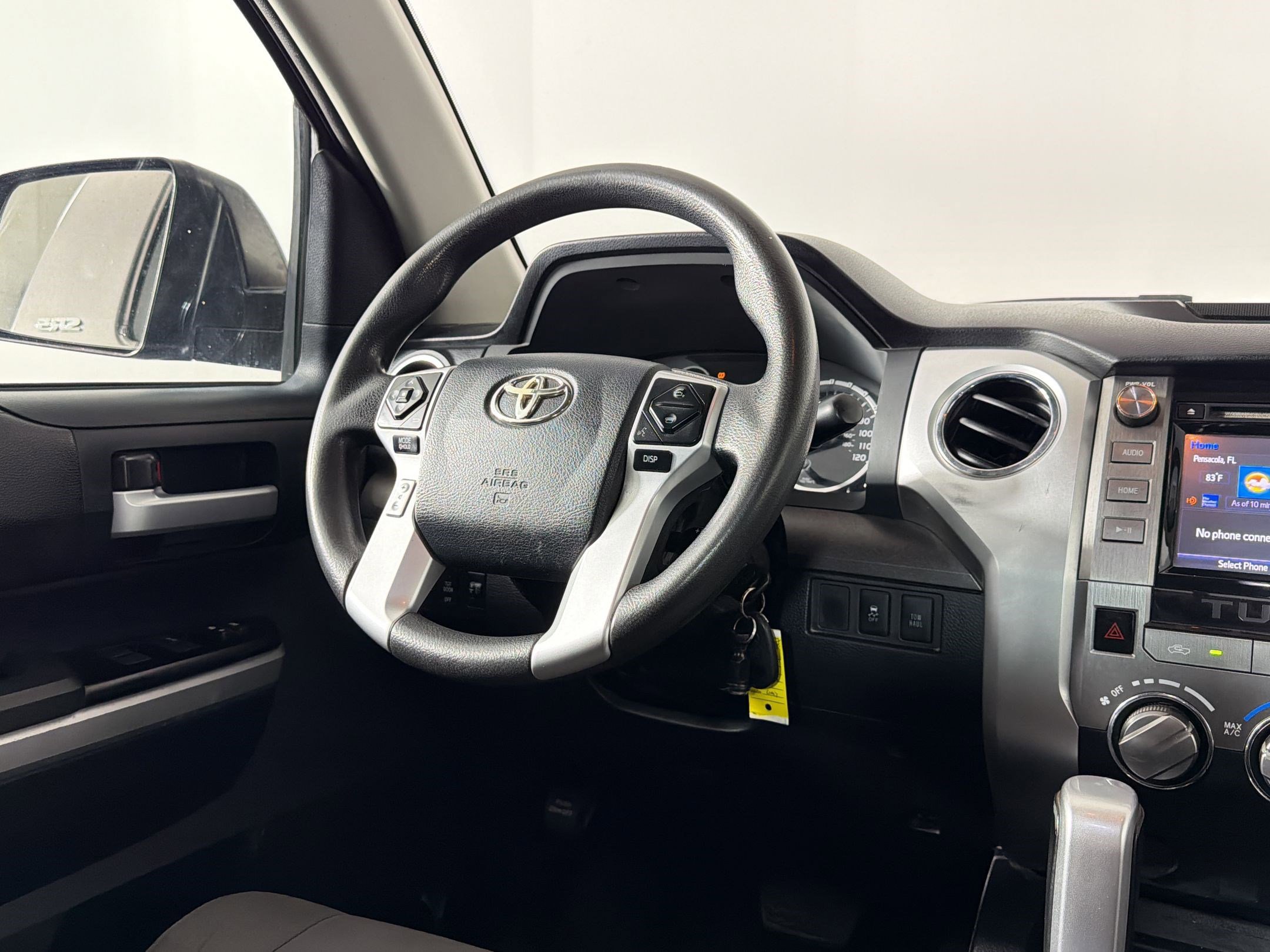 Used 2015 Toyota Tundra SR5 w/ SR5 Upgrade Package RWD image 24