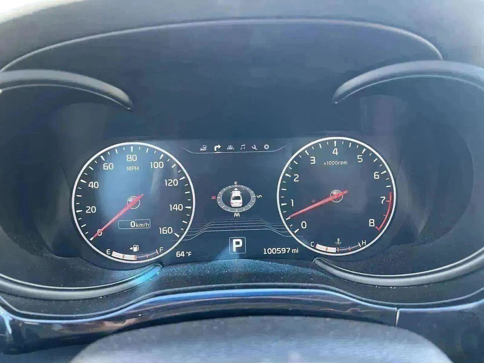 Used 2016 Kia K900 Luxury w/ VIP Plus Package image 17