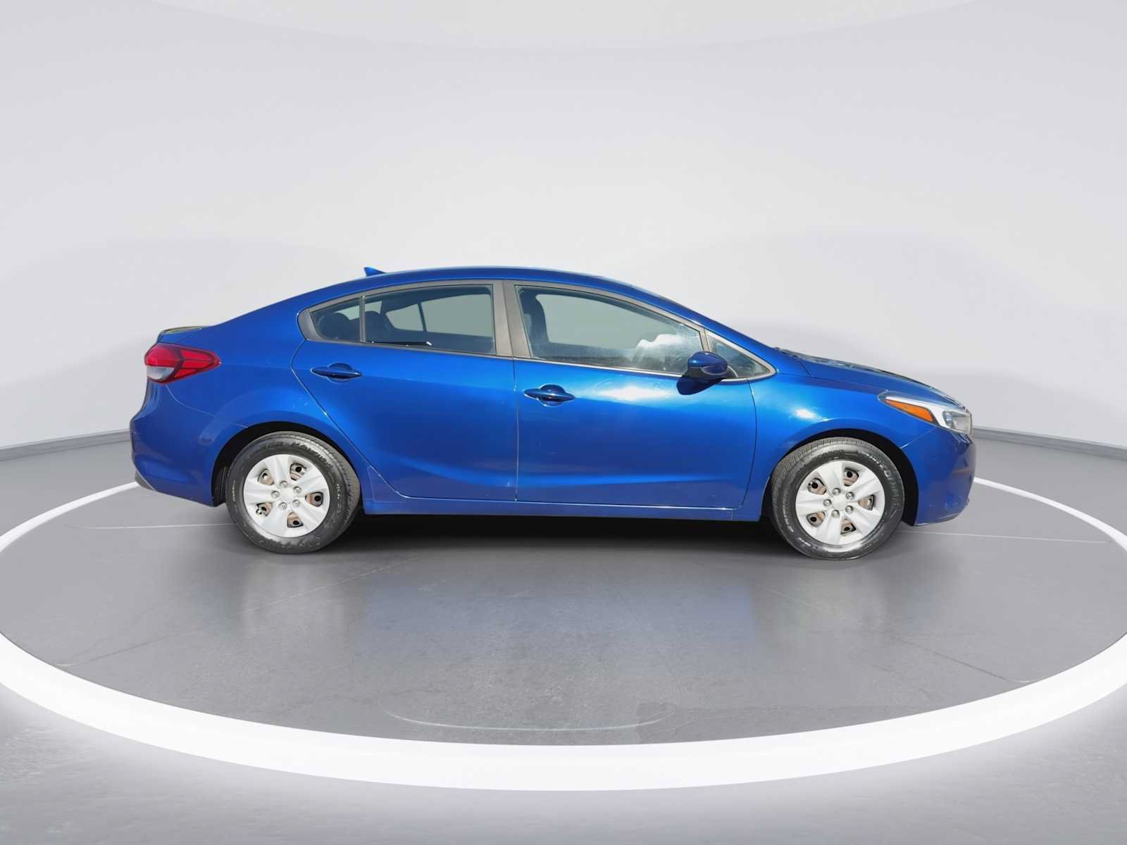 Used 2017 Kia Forte LX w/ LX Popular Package FWD image 9