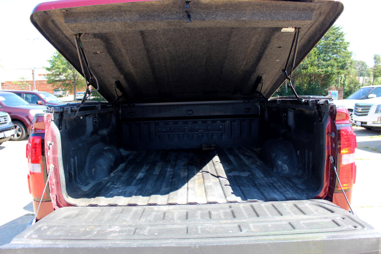 Used 2015 GMC Sierra 2500 Denali w/ Duramax Plus Package image 18