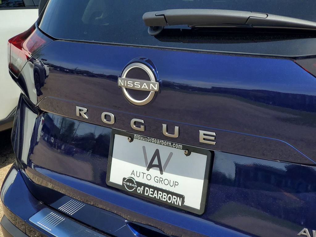 New 2026 Nissan Rogue SV AWD/4WD image 6