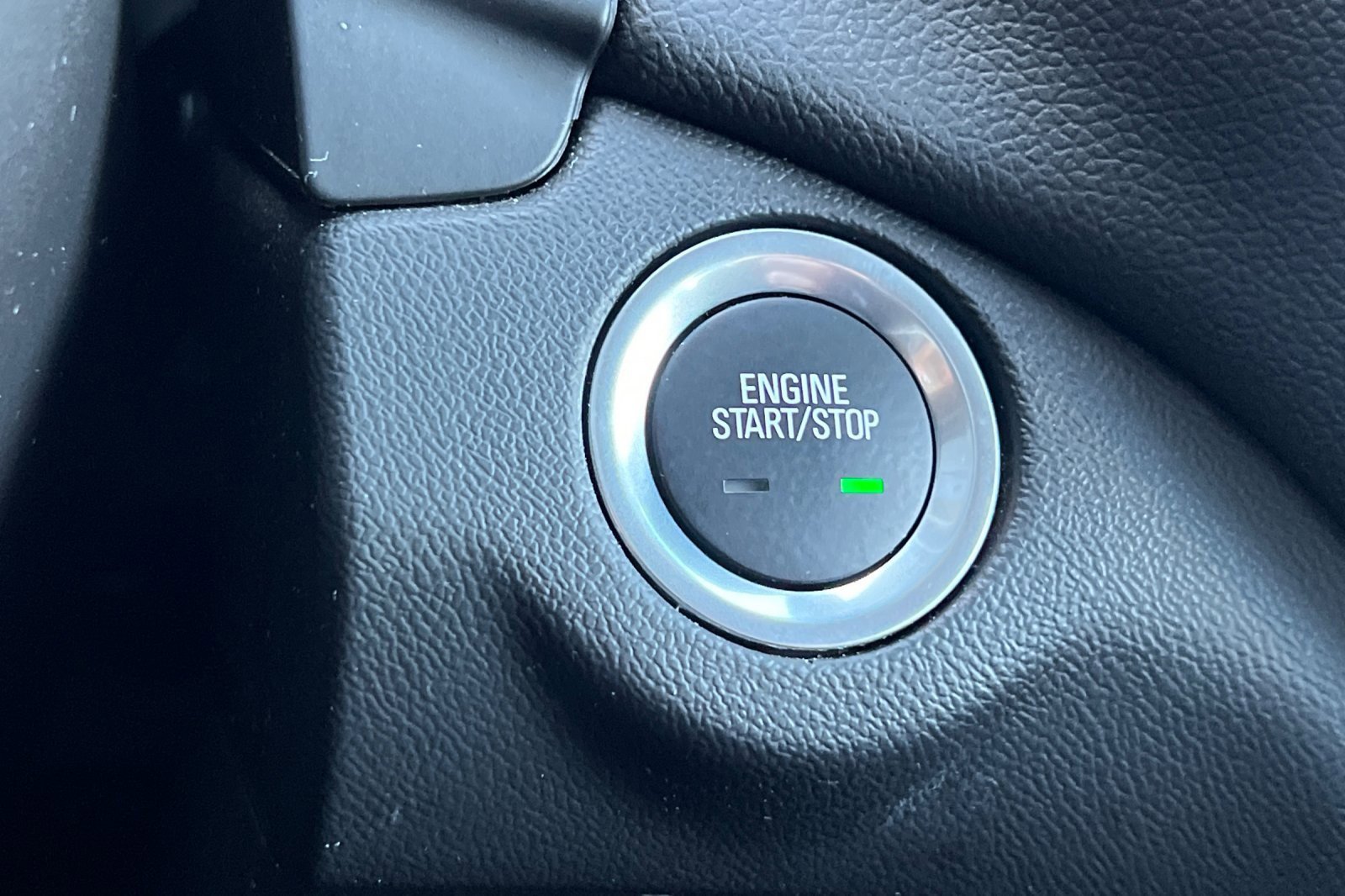 Used 2024 Chevrolet Equinox LT image 19