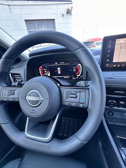 Certified 2024 Nissan Rogue SL w/ SL Premium Package image 19