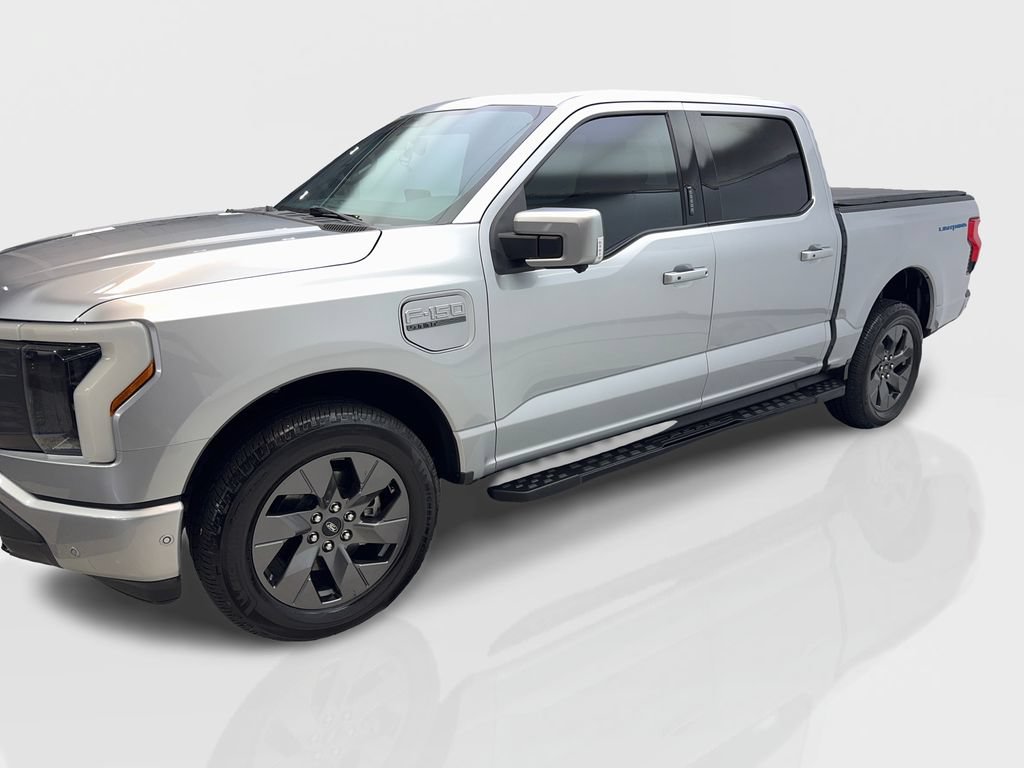 Used 2022 Ford F150 Lightning Lariat w/ Equipment Group 511A High AWD/4WD image 10