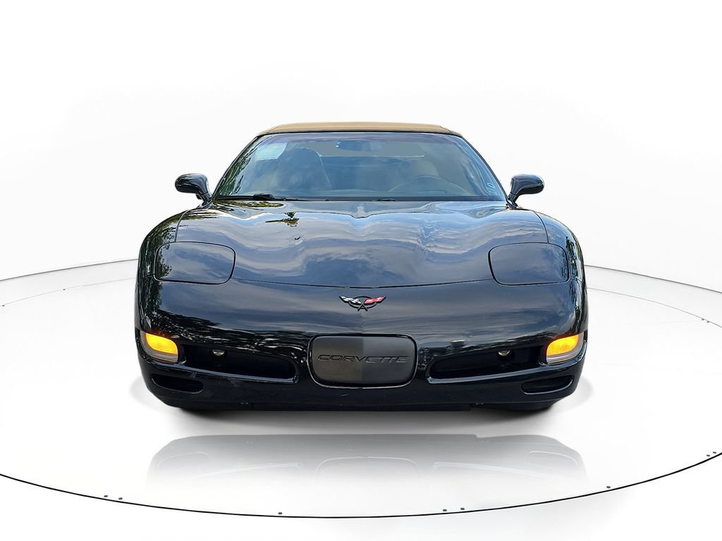 Used 2002 Chevrolet Corvette Convertible w/ Preferred Equipment Group2 RWD image 2