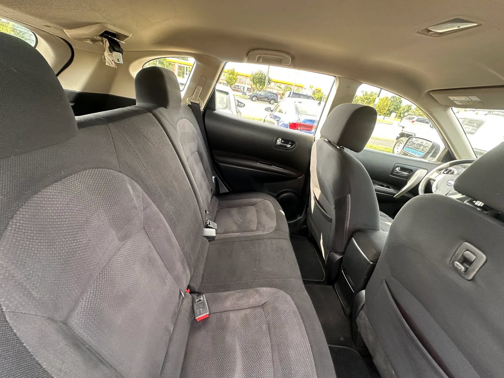 Used 2011 Nissan Rogue S FWD image 22