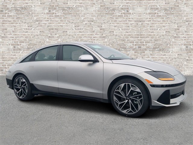 New 2025 Hyundai Ioniq 6 SEL
