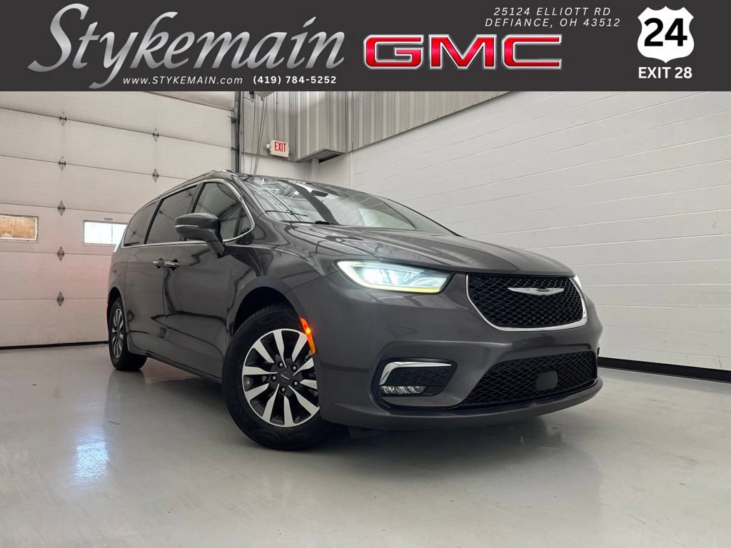 Used 2021 Chrysler Pacifica Touring-L