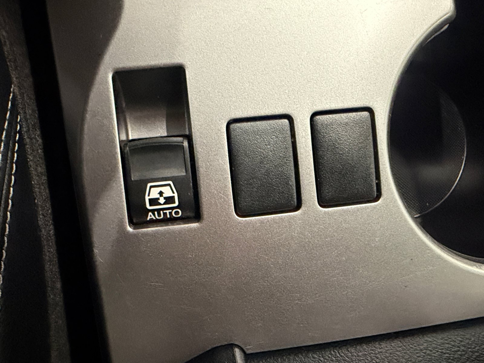 Used 2024 Toyota 4Runner Limited RWD image 40