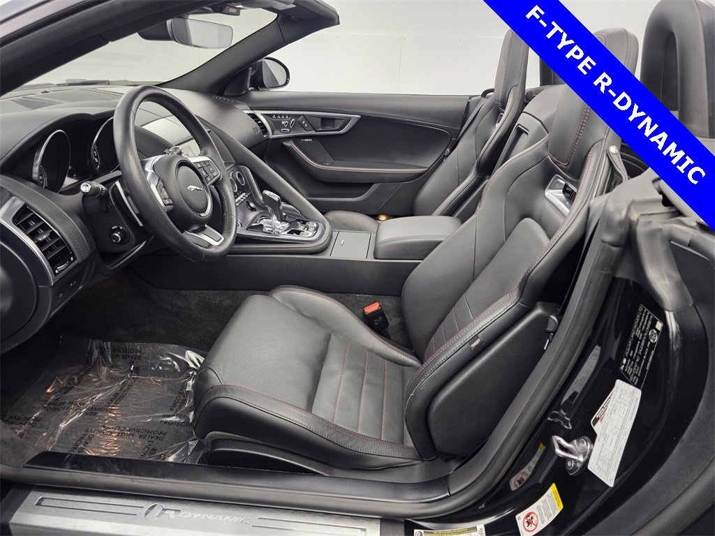 Used 2020 Jaguar F-TYPE Checkered Flag image 10