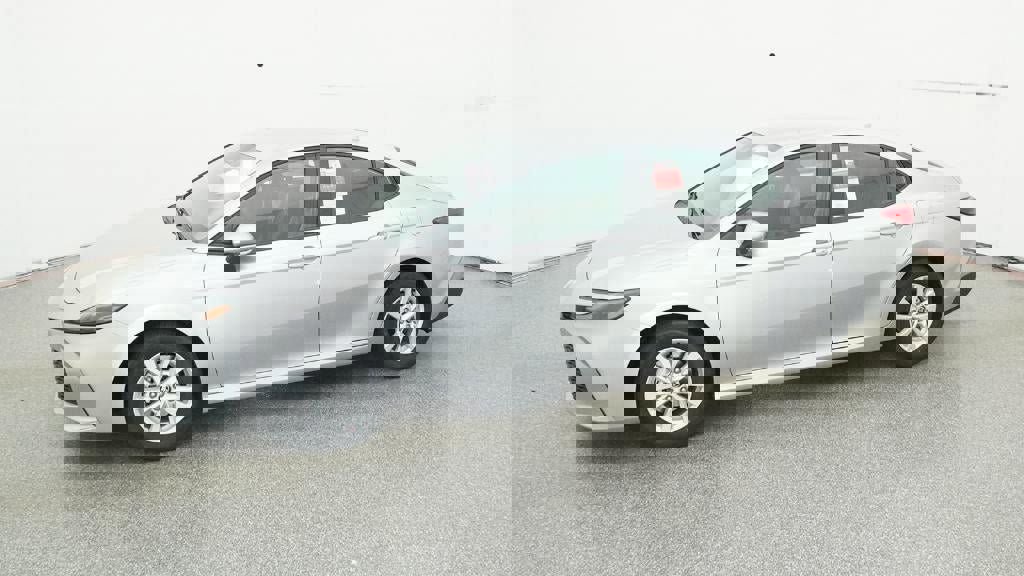 New 2026 Toyota Camry LE image 2