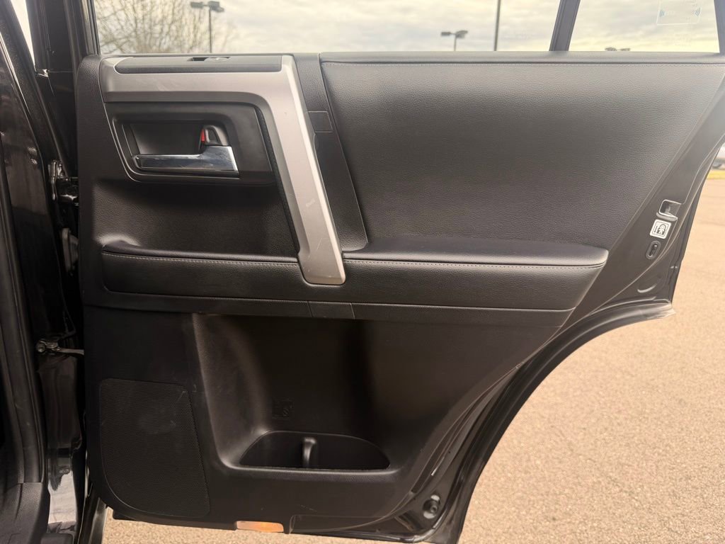 Used 2021 Toyota 4Runner SR5 image 23