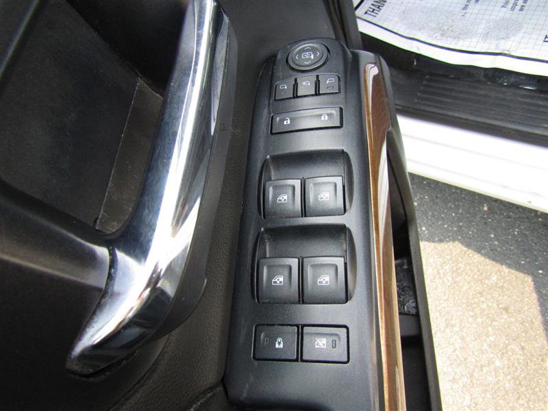 Used 2018 Chevrolet Silverado 1500 LTZ image 11
