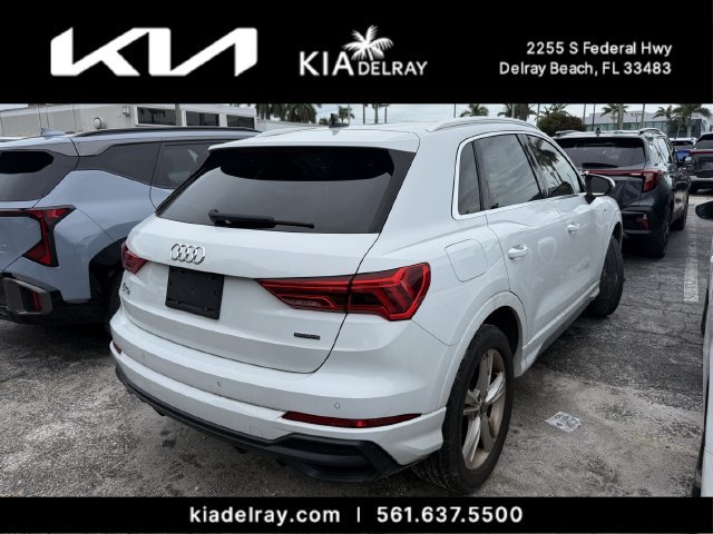 Used 2022 Audi Q3 2.0T Premium Plus w/ Premium Plus Package AWD/4WD image 2