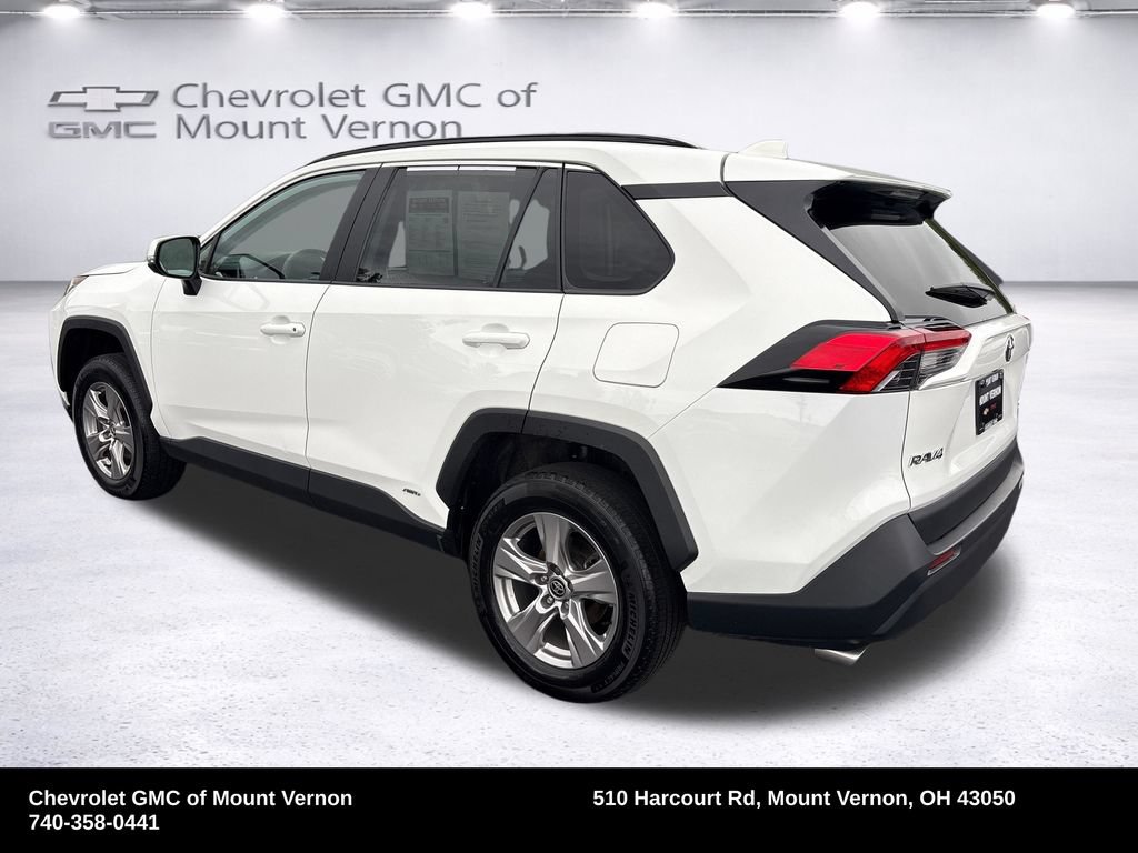 Used 2024 Toyota RAV4 XLE w/ Convenience Package AWD/4WD image 7