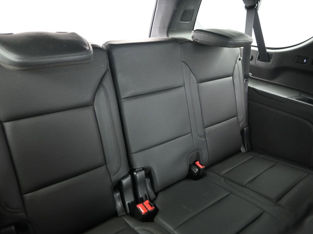 Used 2021 Chevrolet Suburban High Country image 29