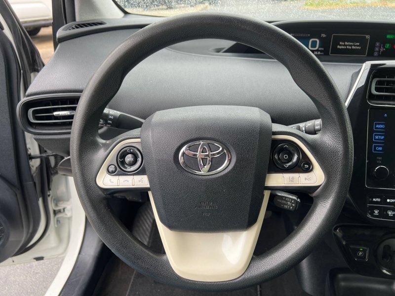 Used 2017 Toyota Prius Two w/ Carpet Mat Package FWD image 14