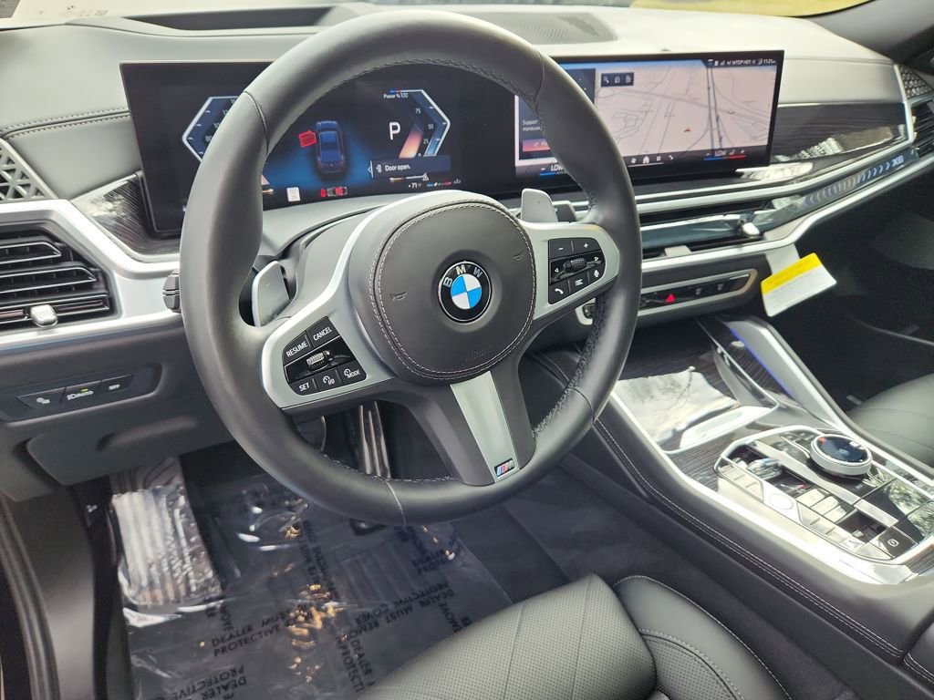Used 2025 BMW X6 xDrive40i w/ Executive Package image 15
