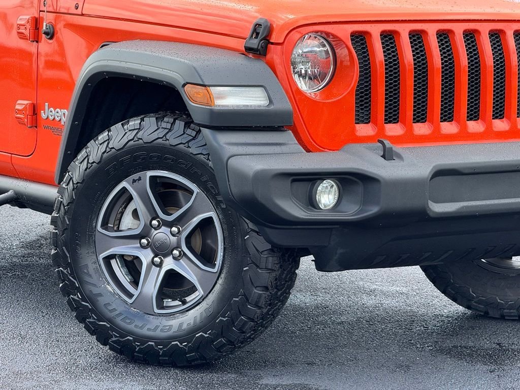 Used 2019 Jeep Wrangler Sport AWD/4WD image 13