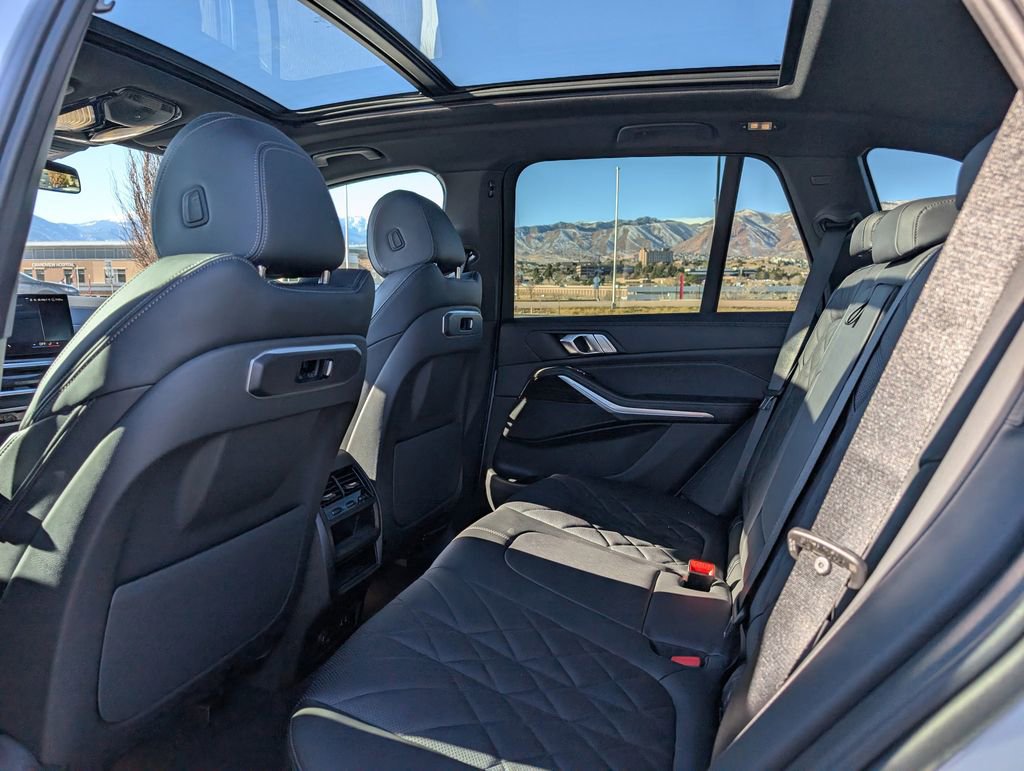 New 2026 BMW X5 xDrive50e w/ M Sport Package image 16