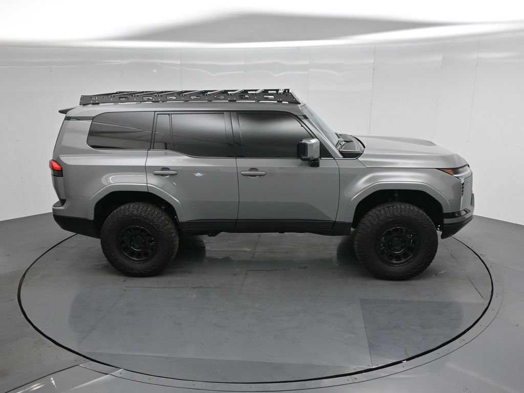 Used 2025 Lexus GX 550 AWD/4WD image 37
