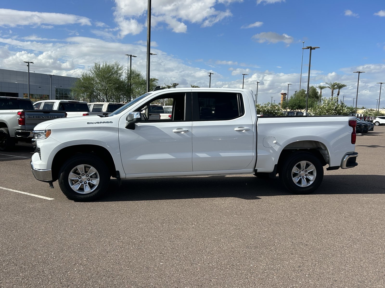 Certified 2025 Chevrolet Silverado 1500 LT RWD image 2