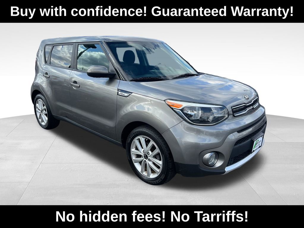 Used 2018 Kia Soul + image 1