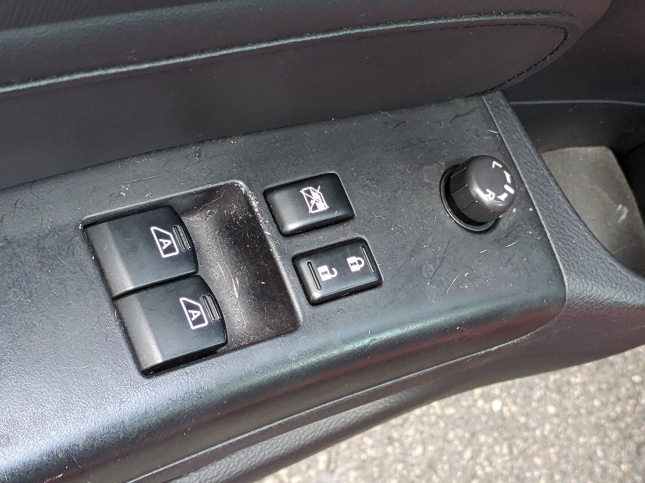Used 2006 Nissan 350Z Grand Touring RWD image 15