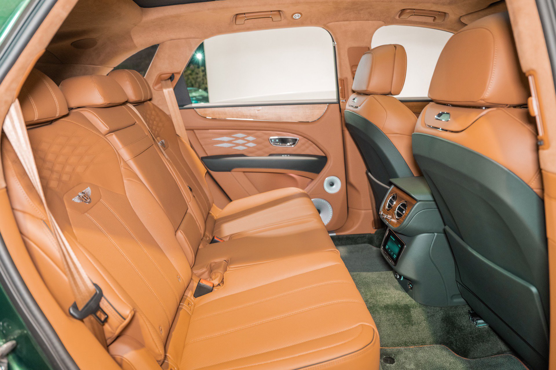 New 2025 Bentley Bentayga image 23