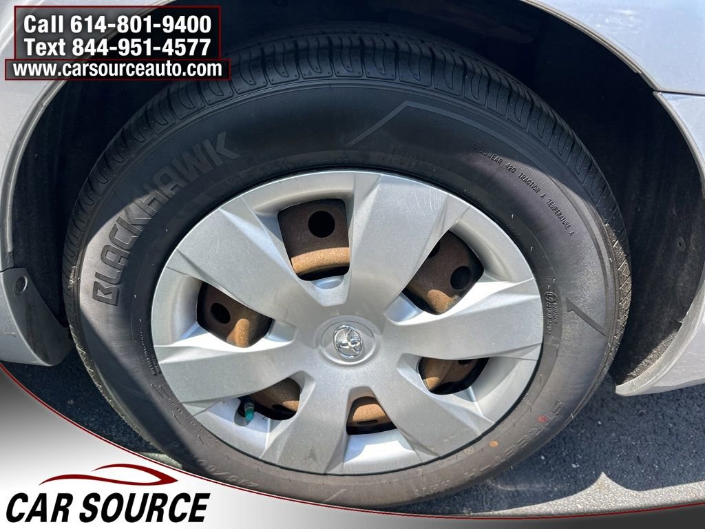 Used 2009 Toyota Camry LE FWD image 8