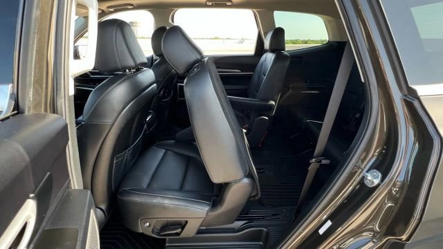 Used 2022 Kia Telluride S image 78