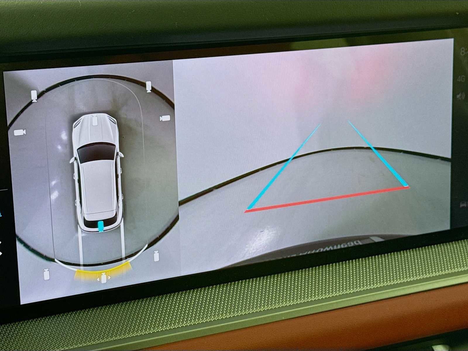 New 2026 Porsche Cayenne S image 19