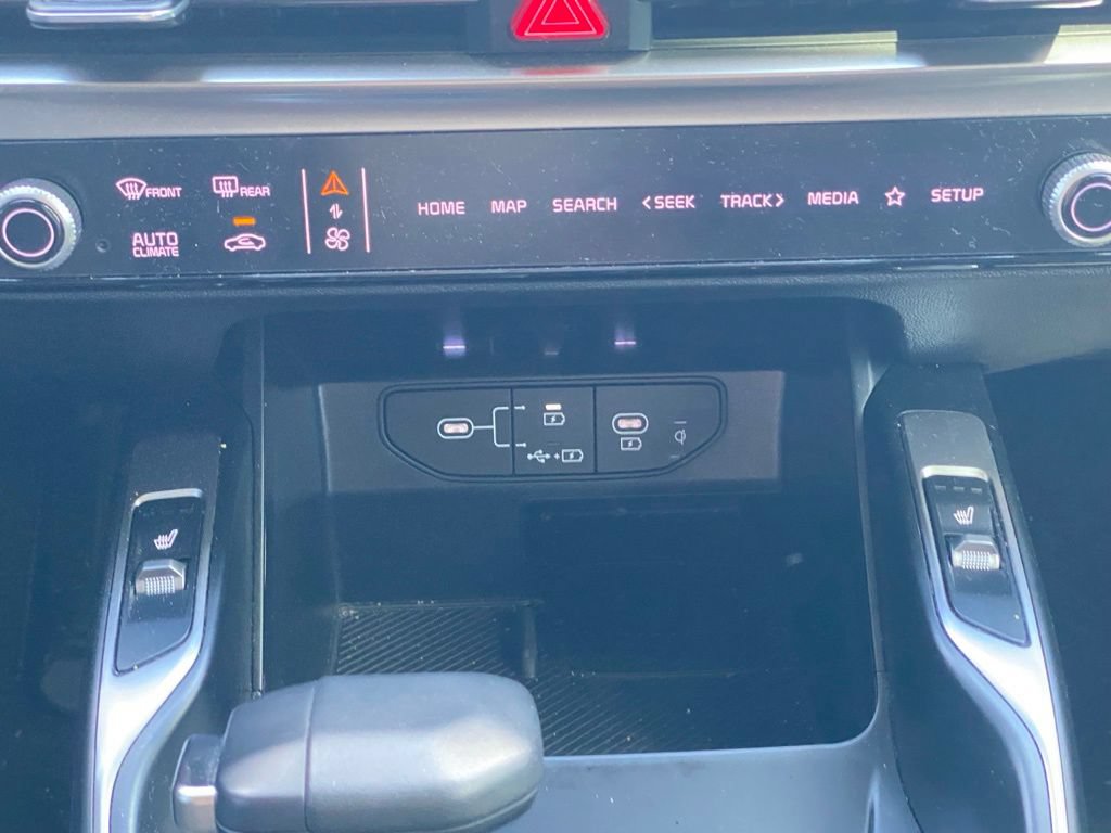 Certified 2025 Kia Sorento X-Line EX AWD/4WD image 20