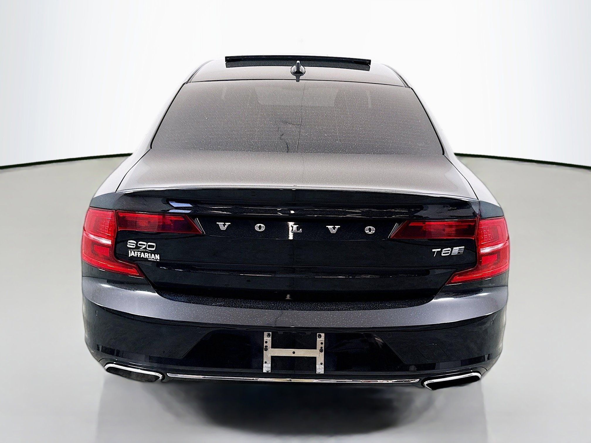 Used 2020 Volvo S90 T8 Inscription image 6