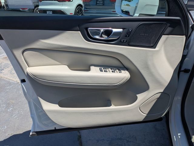 Certified 2023 Volvo XC60 B5 Plus w/ Protection Package Premier FWD image 11