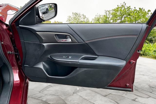 Used 2017 Honda Accord Sport Special Edition image 22