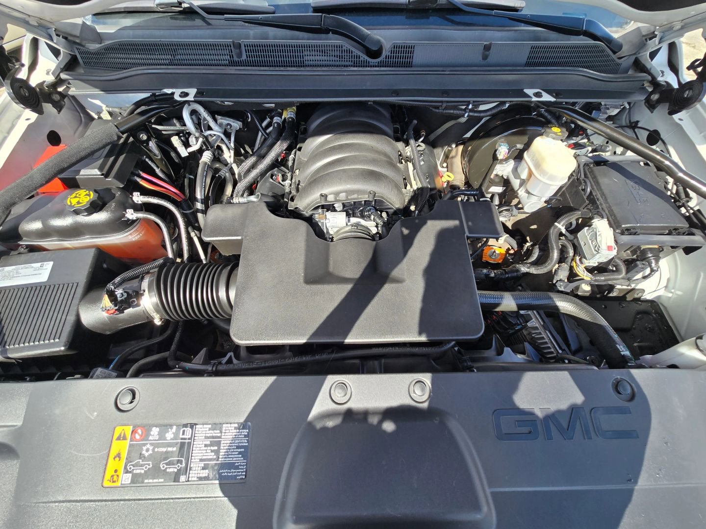 Used 2019 GMC Yukon SLT w/ Graphite Performance Edition image 38