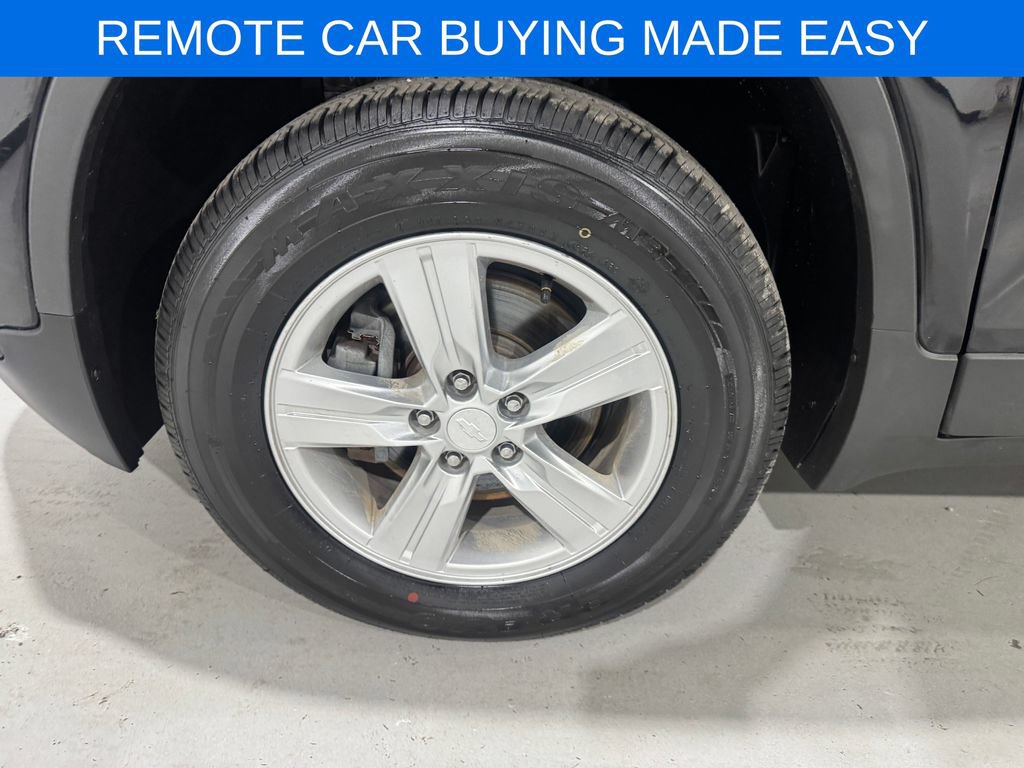 Used 2017 Chevrolet Trax LS AWD/4WD image 8