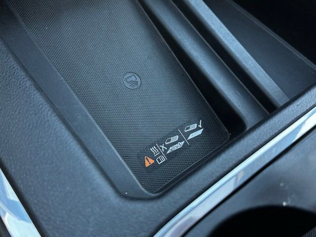 Used 2020 Chevrolet Silverado 1500 High Country w/ Technology Package image 19