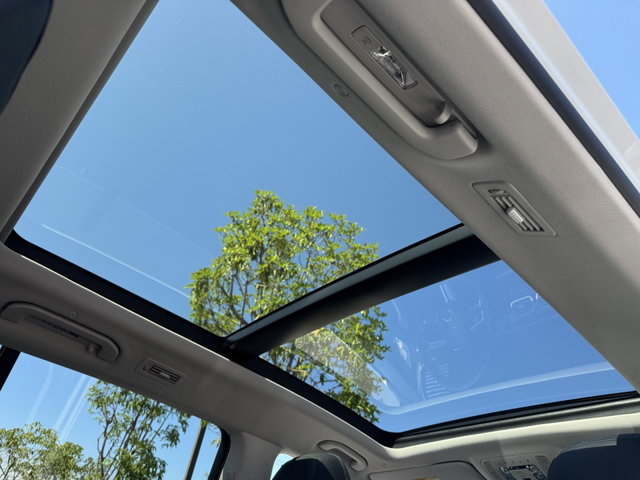 New 2026 Mercedes-Benz GLS 450 4MATIC image 3