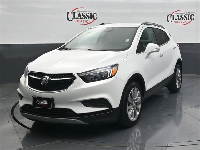 Used 2018 Buick Encore Preferred image 3
