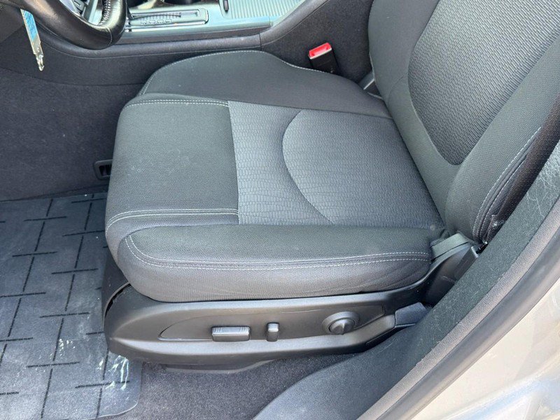 Used 2017 Chevrolet Traverse LT w/ Style and Technology Package FWD image 23