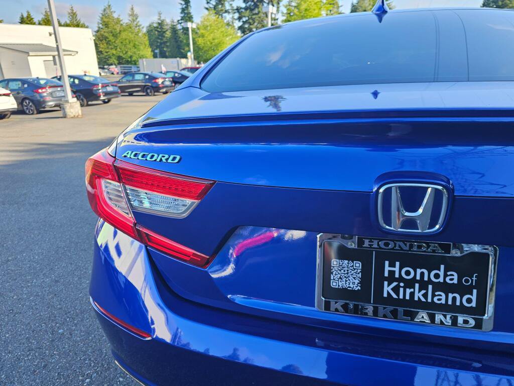 Used 2018 Honda Accord Sport image 15
