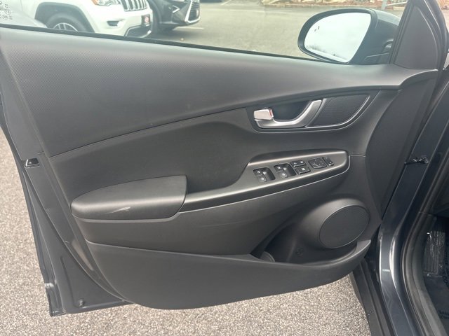 Used 2023 Hyundai Kona SEL w/ Convenience Package image 10
