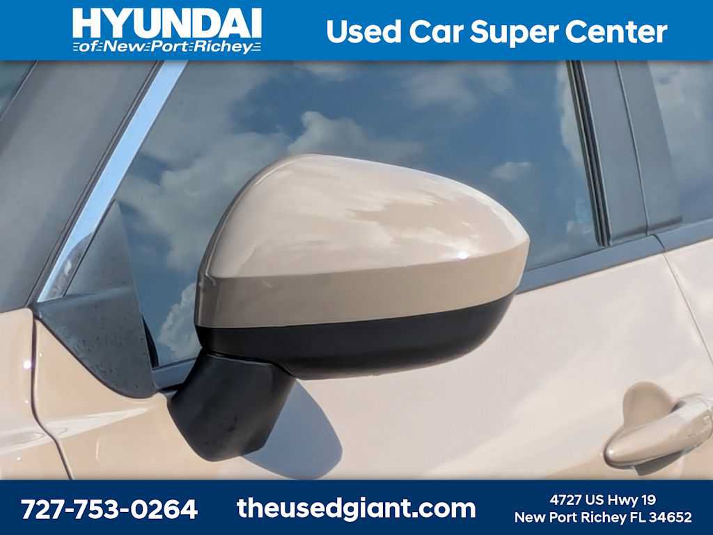 Used 2024 Nissan Rogue SV w/ SV Premium Package AWD/4WD image 11