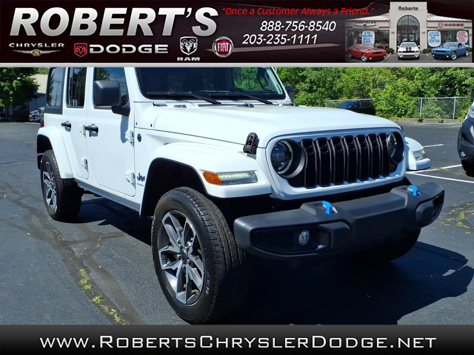 Certified 2024 Jeep Wrangler Unlimited w/ Technology Group AWD/4WD image 1