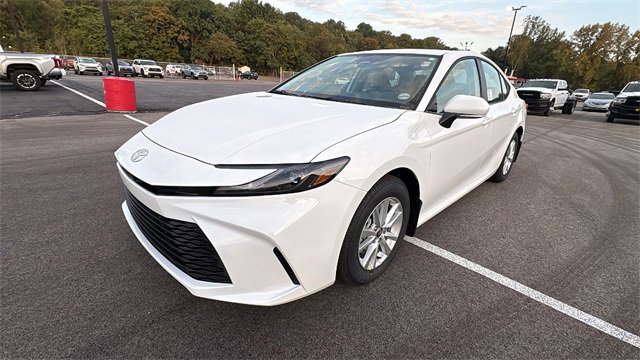 New 2026 Toyota Camry LE image 1